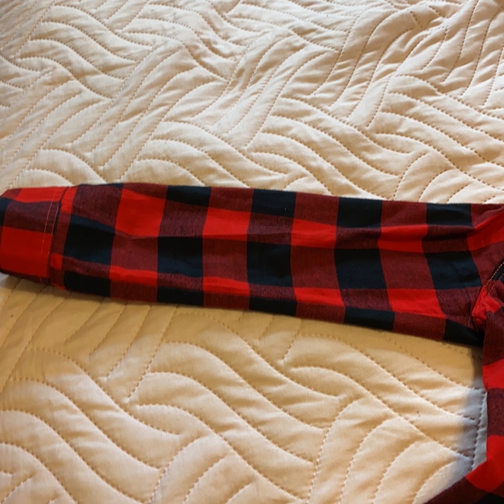 KIDS Red and Black checkered flannel - Picture 3 of 6